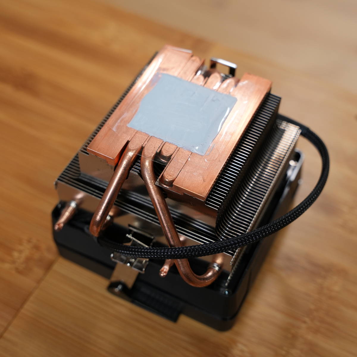 AMD Ryzen 9 3900X 付属 Wraith Prism CPUクーラー 未使用品 AMD Ryzen 9 3900X 付属 Wraith Prism CPUクーラー 未使用品