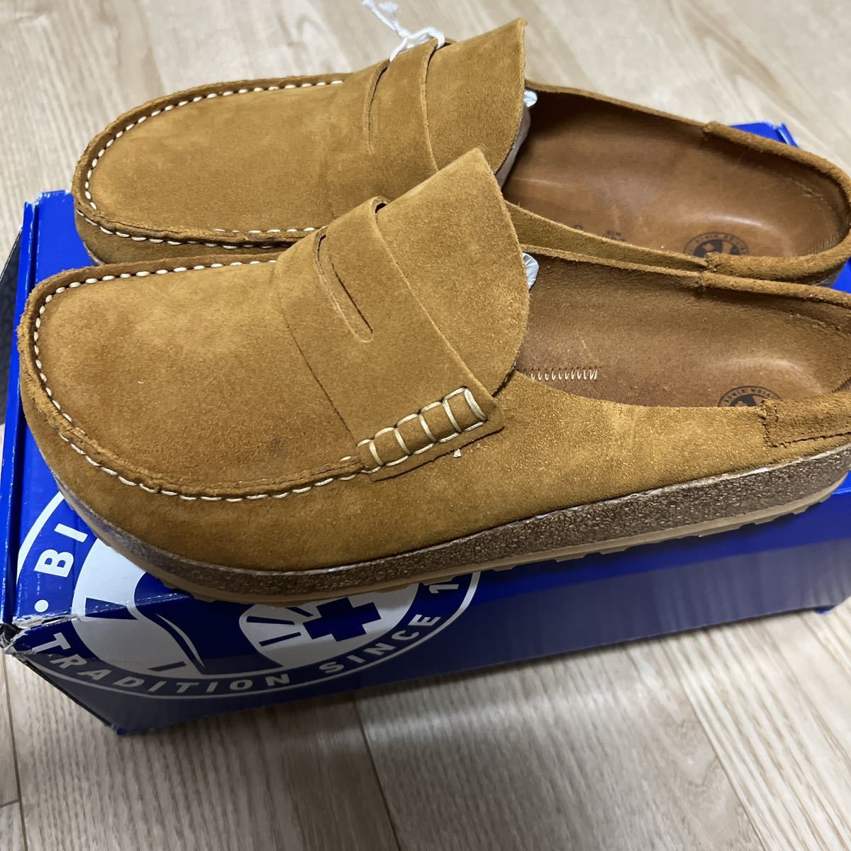 新品 BIRKENSTOCK Naples サンダル 43 28cm ブラウン｜Yahoo!フリマ