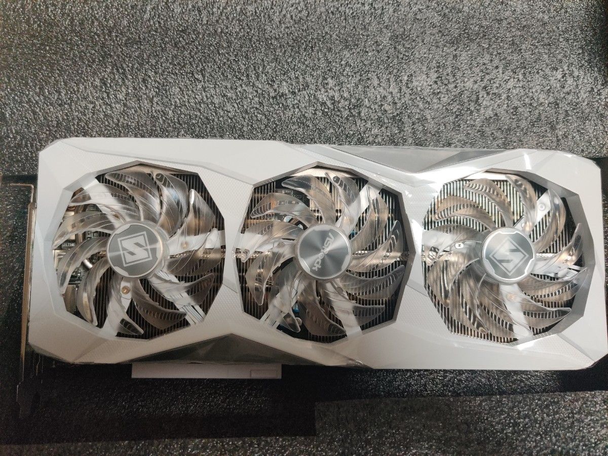 新品同様 AsRock Radeon RX7600 STEEL LEGEND 8GB OC AMD グラボ 新品同様 AsRock Radeon RX7600 STEEL LEGEND 8GB OC AMD グラボ