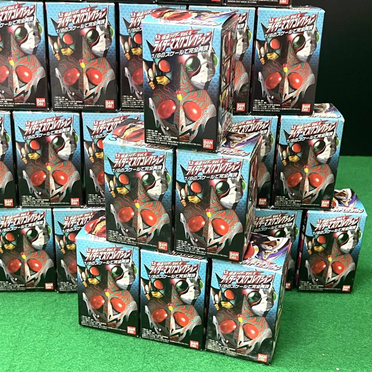 BANDAI/バンダイ 仮面ライダー/ライダーマスクコレクションVOL.4 41個+