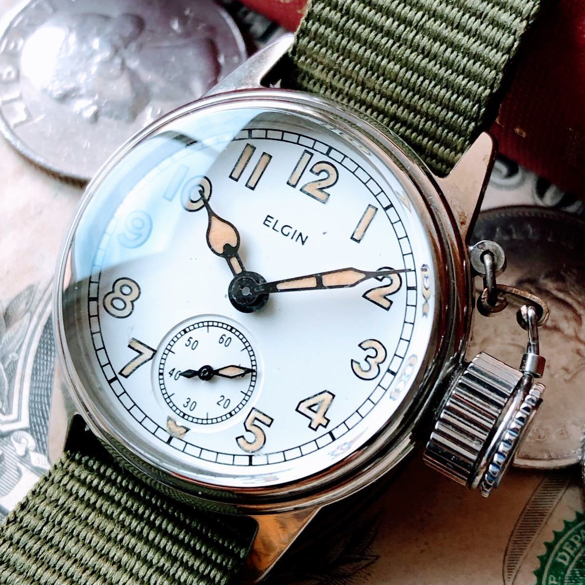 新品登場 ELGIN ラウンド型 美品 動作品 手巻 機械式 WW2 エルジン