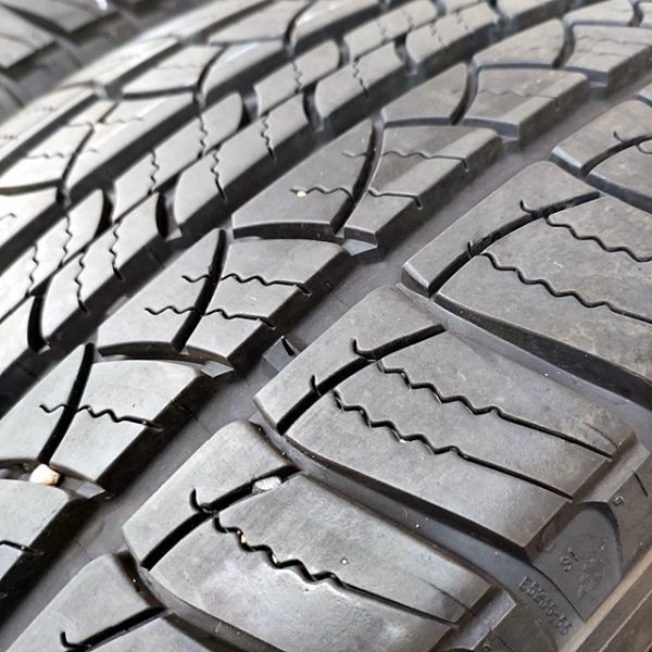 【送料無料】 MICHELIN 265/65R17 112S LATITUDE TOUR ミシュラン ラティチュードツアー SUV 夏タイヤ サマータイヤ ４本セット YA454の画像5