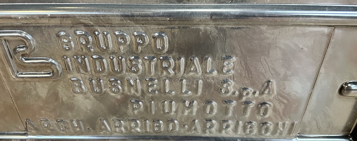 USED 70年代? ブズネリ 本革ヴィンテージ 1P ソファ BUSNELLI USED 70年代? ブズネリ 本革ヴィンテージ 1P ソファ BUSNELLI