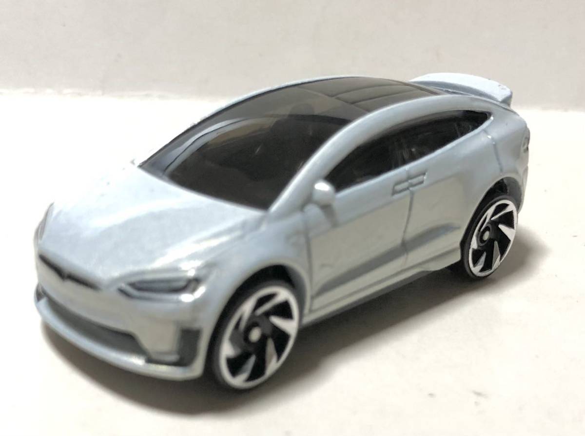 訳あり エラー Tesla Model X テスラ モデル エックス Ryu Asada リュウ アサダ 2017 1stカラー Pearl White パール ホワイト 絶版_画像1