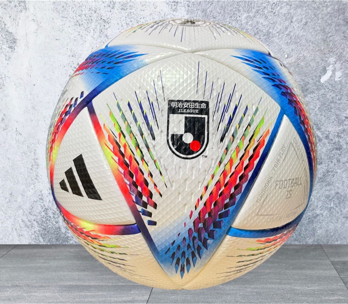 adidas サッカーボール アル・リフラ プロ 5号球 W杯 Jリーグ adidas サッカーボール アル・リフラ プロ 5号球 W杯 Jリーグ