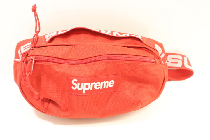 Supreme メンズウエストポーチ - 18SS Waist Bag Supreme - 赤 レッド ロゴ【中古】