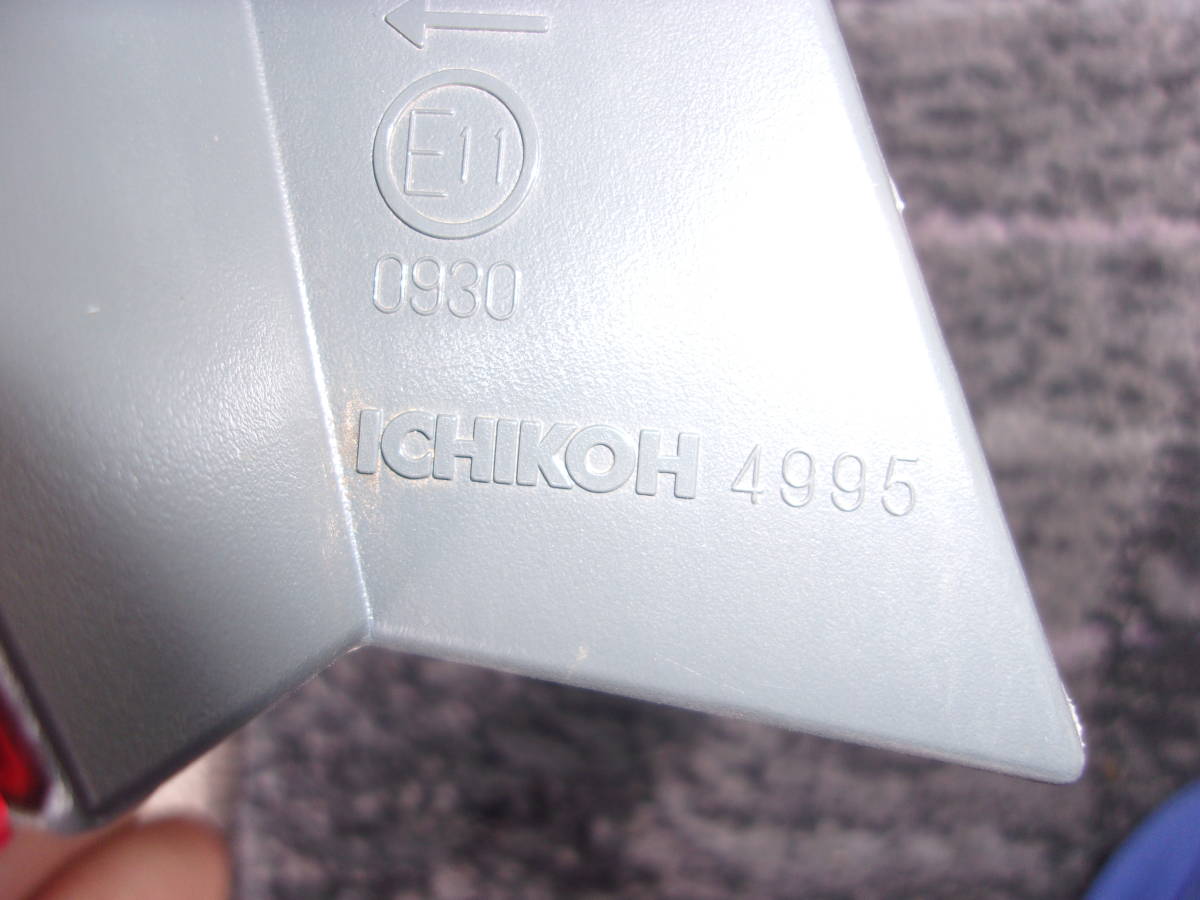 ホンダ　フィット　DBA-GD3　左テールライト　中古　ICHIKOH 4995_画像8