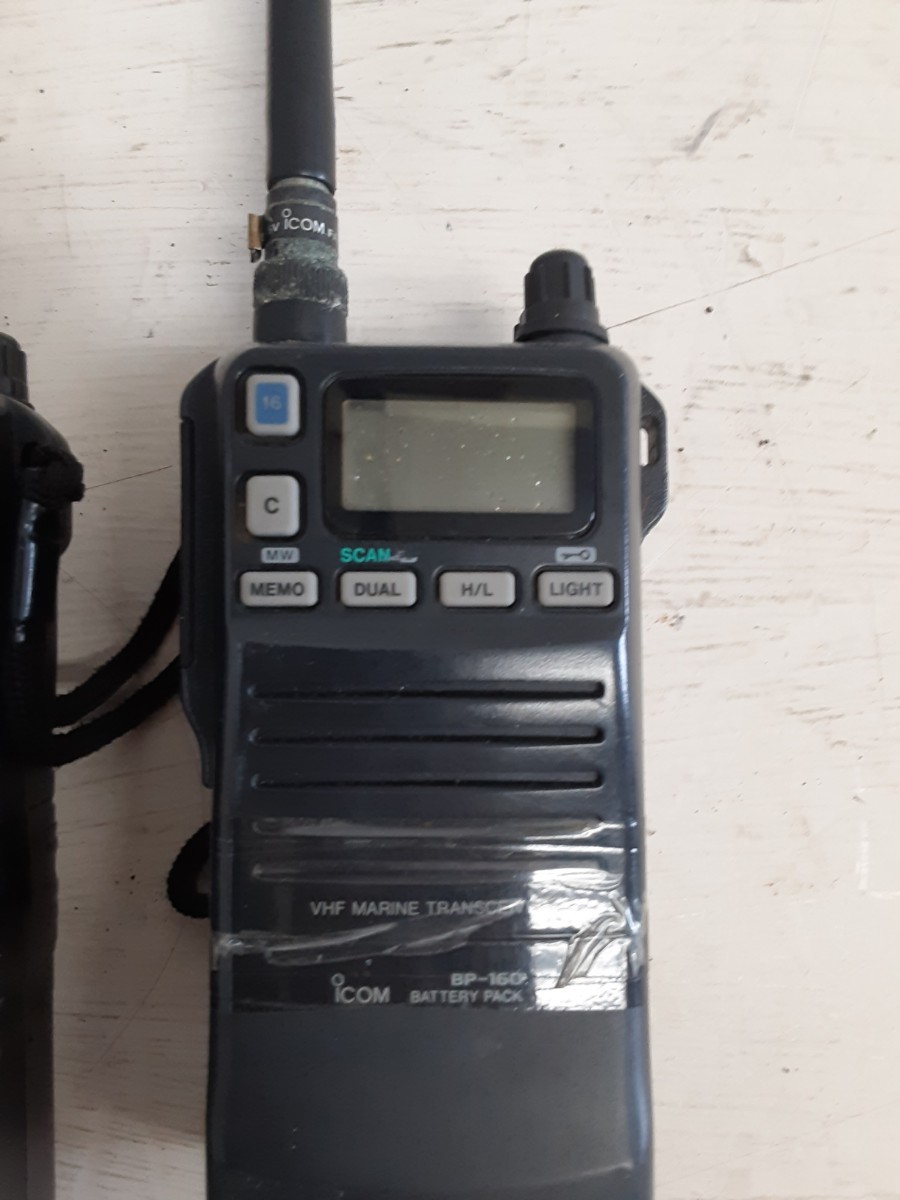 【ジャンク品】 無線機 icom トランシーバー 通電未確認_画像3