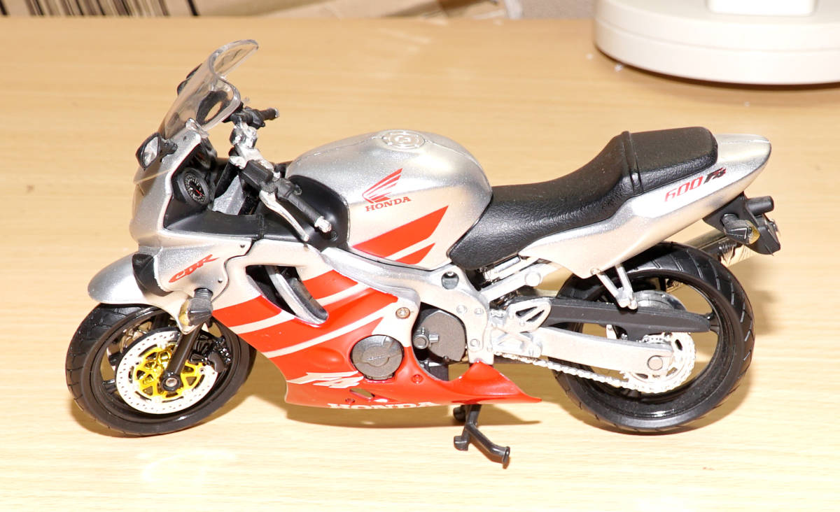 1/12 HONDA Honda CBR600 F4 minicar final product box none die-cast free shipping 