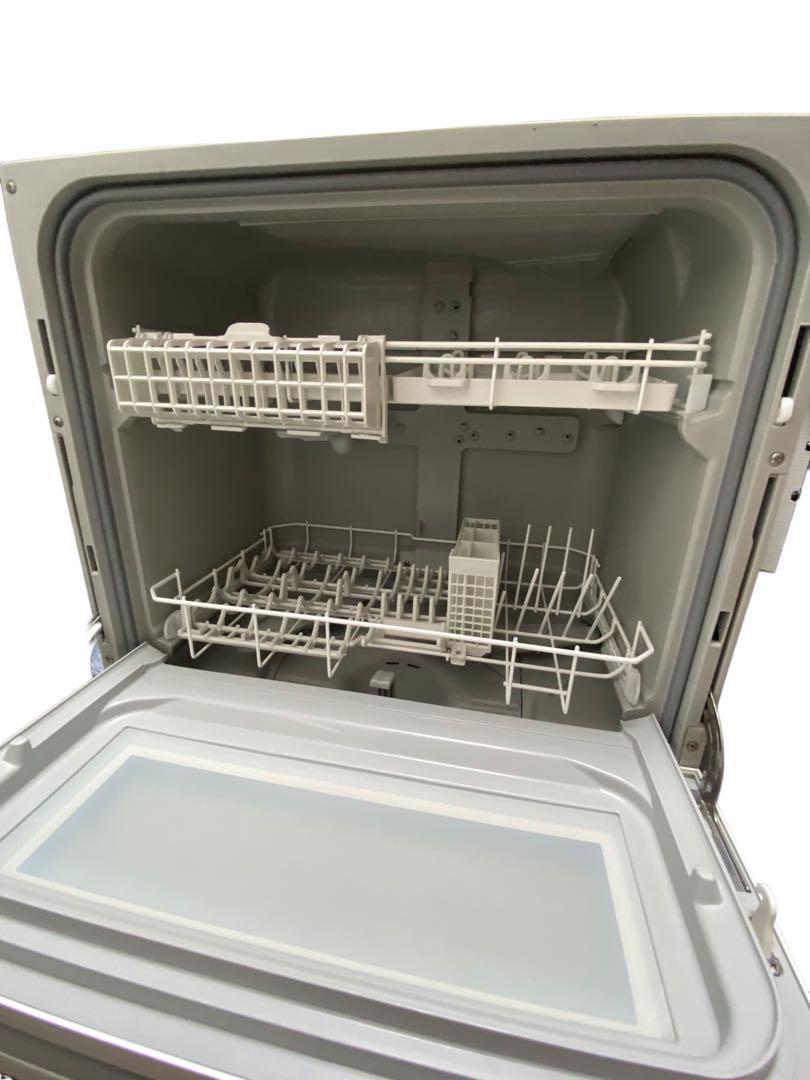 美品 パナソニック 食器洗い乾燥機 前開きドア 大容量 NP-TH3-W 2020年