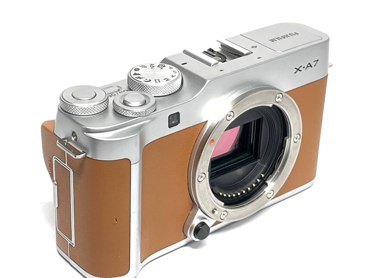 新作入荷!!】 FUJIFILM X-A7 ボディ 富士フイルム - fishtowndistrict.com