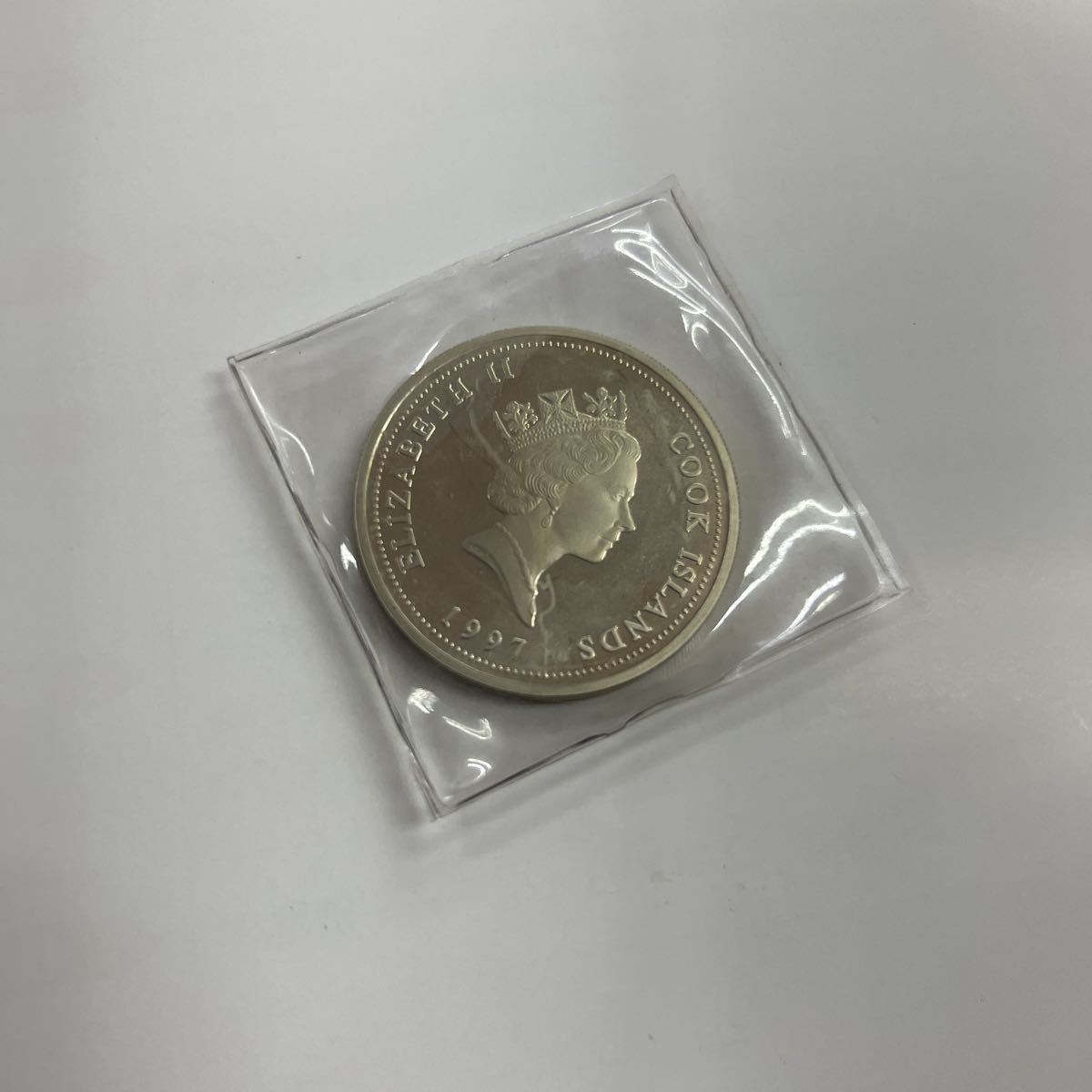 未開封品 ダイアナ妃 メモリアルコイン 50セント 外貨 硬貨 コイン 貨幣 メダル 素材不明 詳細未確認の画像3