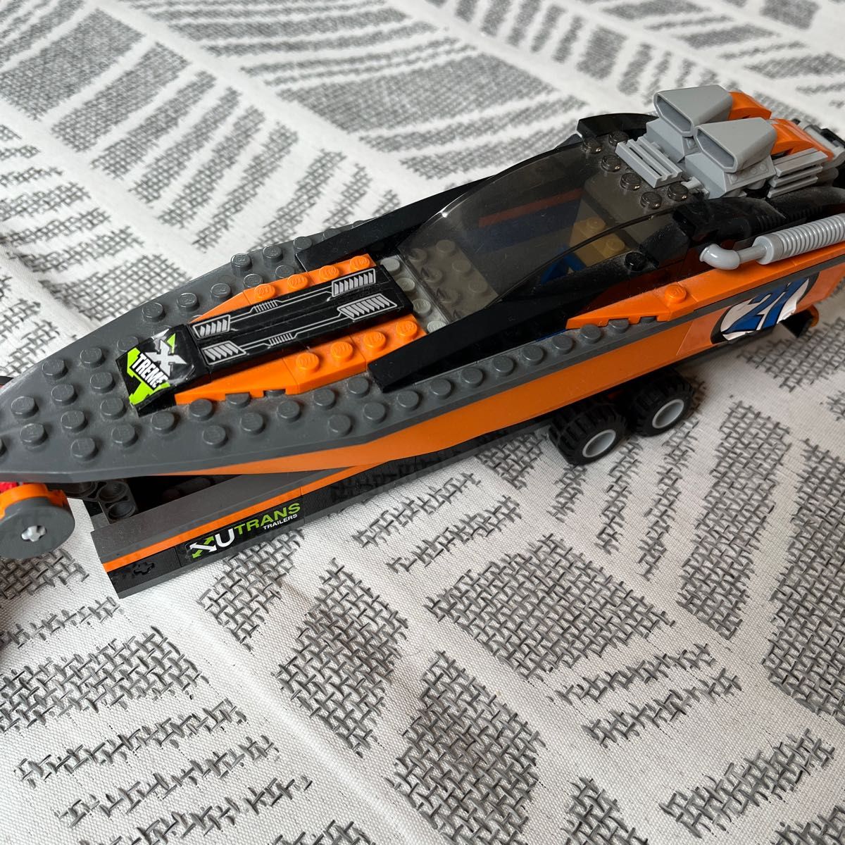 レゴ　シティー　LEGO CITY パワーボート4WDキャリアー　トラック　レーシングボート　ボート　車　船　クリスマス
