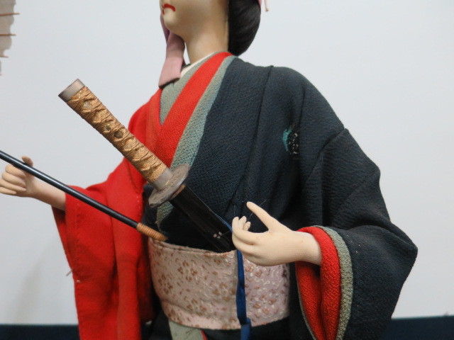 時代物/日本人形/「童子」/高:18cm/桐塑胡粉仕上げ/抱き人形 時代物/日本人形/「童子」/高:18cm/桐塑胡粉仕上げ/抱き人形