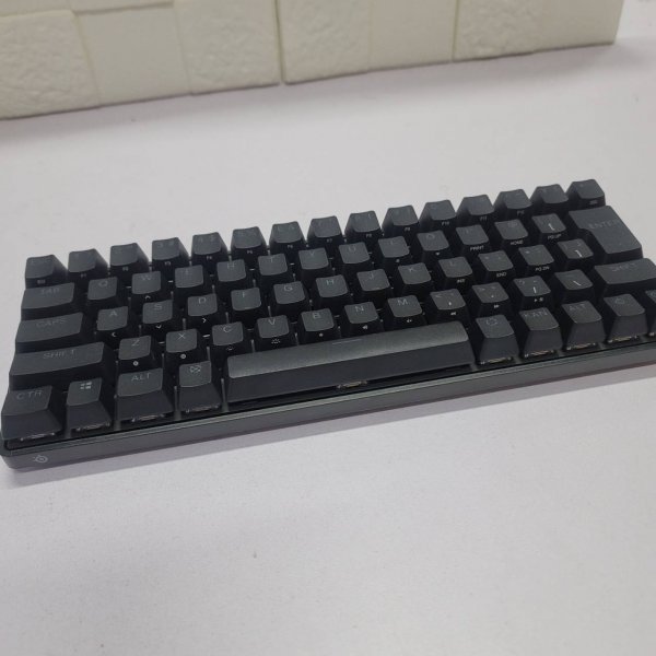 T298 SteelSeries ゲーミングキーボード ミニサイズ Apex Pro Mini JP