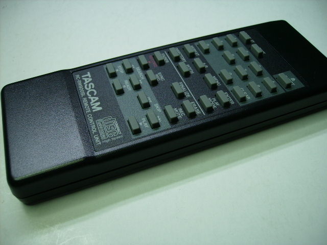 RC-RW900SL REMOTE CONTROL UNIT TASCAM_本体