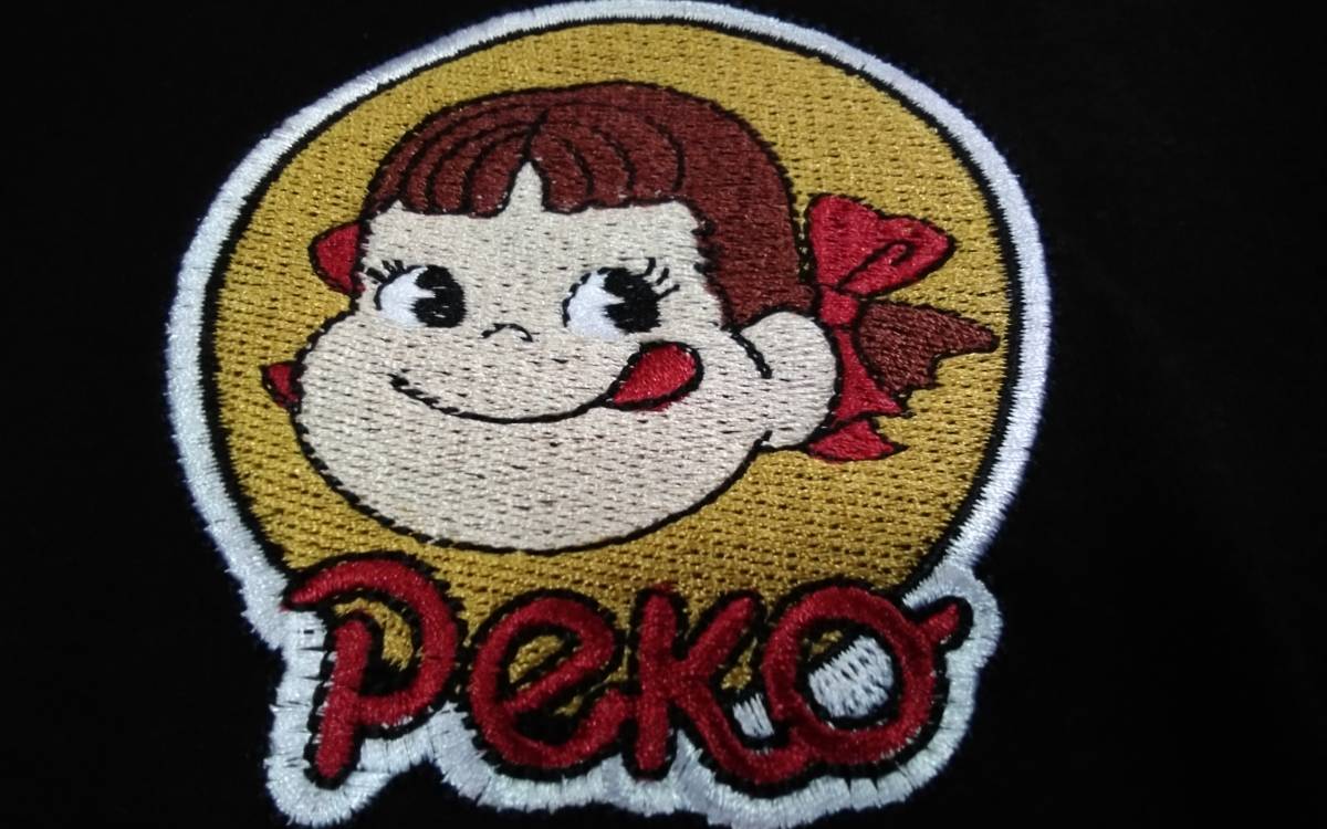 ☆レディース☆今期物☆とっても可愛い！胸元にのペコちゃん刺繍入りの黒色ロング半袖Tシャツです(o^―^o)サイズM☆新品☆日本限定品☆の画像2