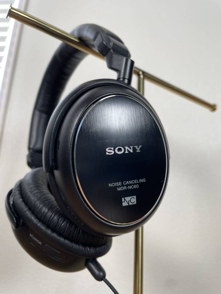 今日の超目玉】 SONY ノイキャンセリングヘッドホン イヤホン 有線