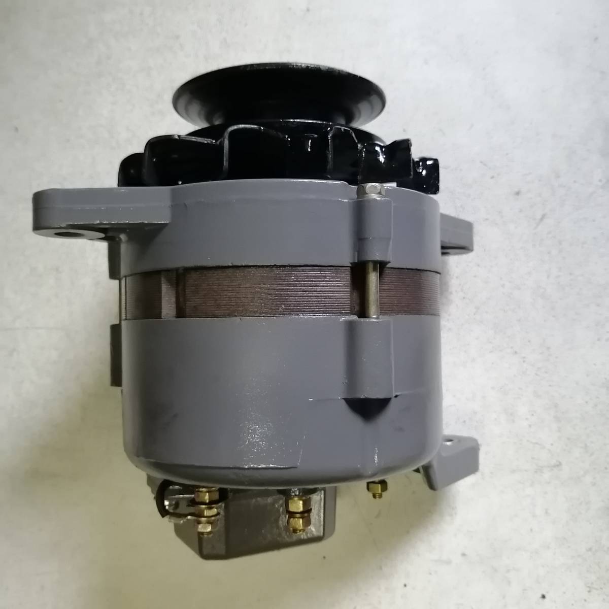 舶用 0-33000-3941・5-81200-184-2 リビルトオルタネーター 舶用 0-33000-3941・5-81200-184-2 リビルトオルタネーター