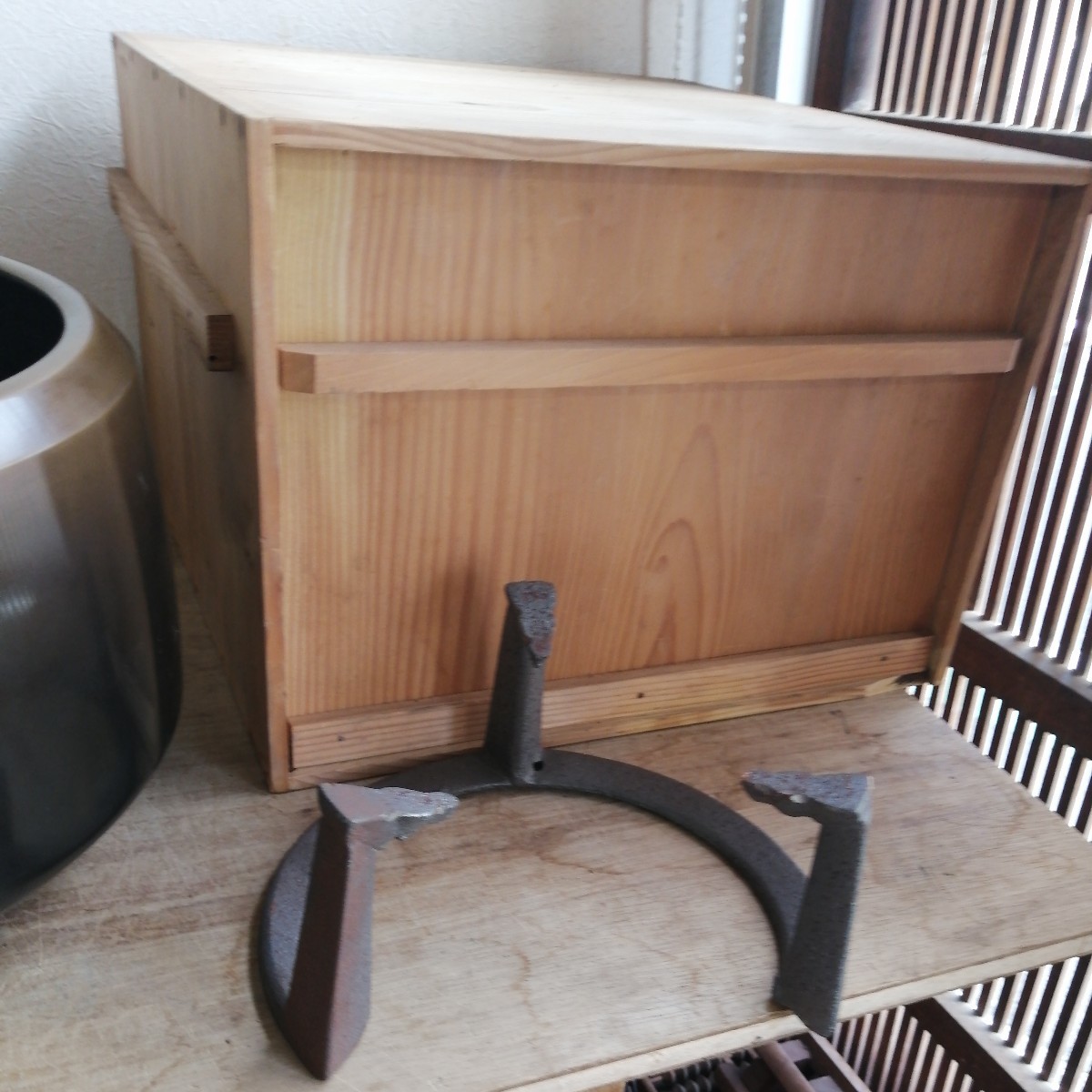風炉　銅器　五徳付　木箱　茶道具　茶道　唐銅　銅製_画像8