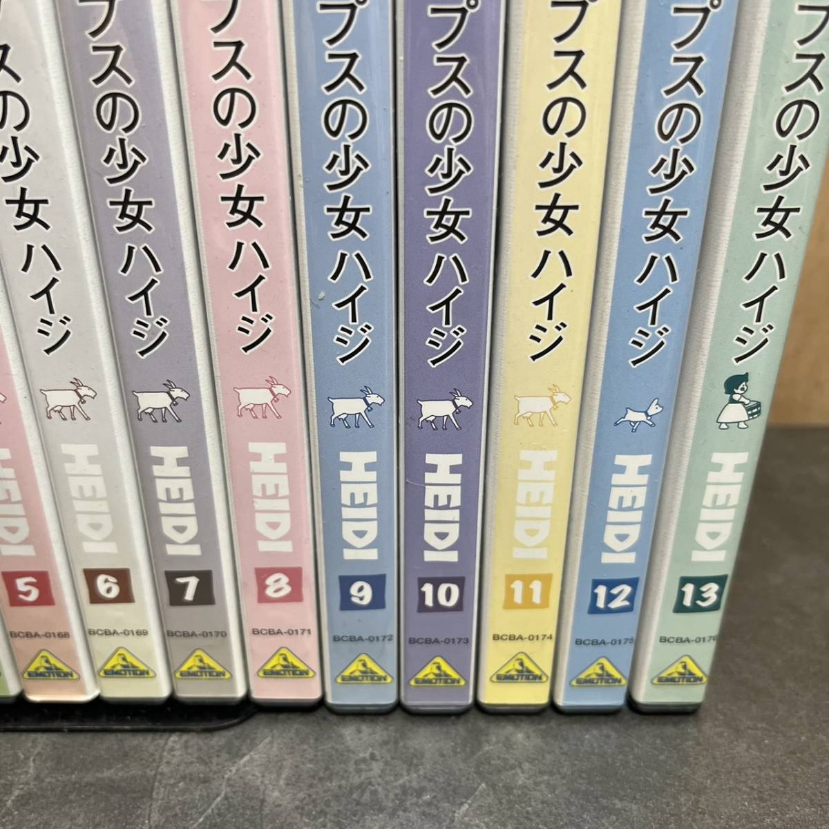 ☆美品 13点セット(1巻〜13巻) アルプスの少女ハイジ HEIDI アニメ DVD-BOX(中古品/現状品/保管品)☆_画像3