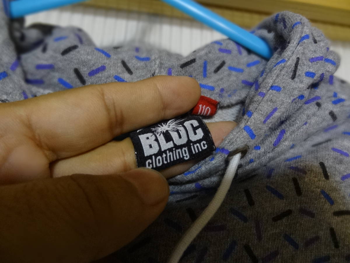 全国送料無料 おすすめ商品 ブロック BLOC CLOTHING INC 子供服キッズ男＆女の子 総柄 ジップアップパーカー110