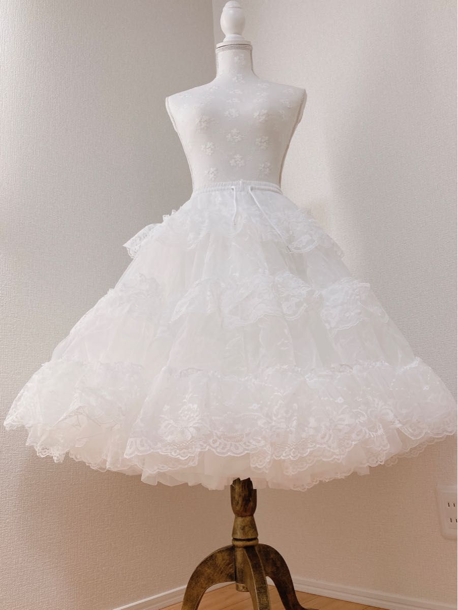 パニエ　ボリューム　白　ホワイト 丈65cm ロリータ　ドレス