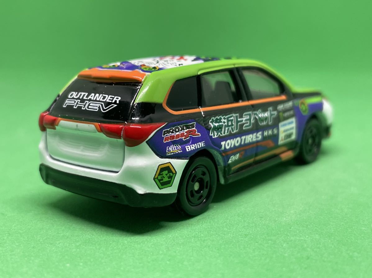 ★1円～・絶版★ トミカ トイザらス オリジナル 三菱 アウトランダー PHEV EVANGELION RACING カスタム品 現状品_画像7