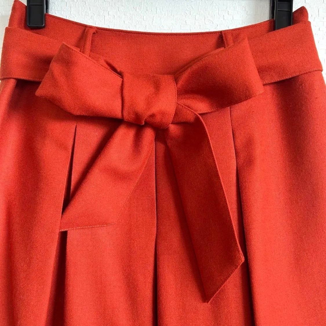 【送料無料】【美品】armoire caprice　アーモワールカプリス　日本製　リボン付き スカート　膝丈スカート　オレンジ　M_画像2