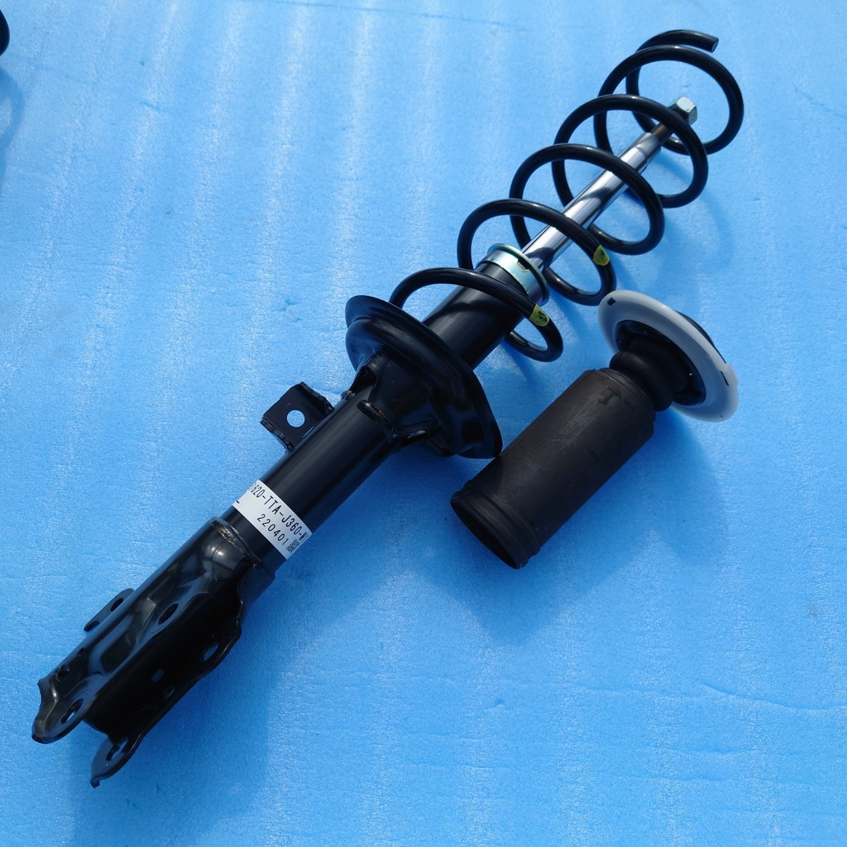 ホンダ N-BOX カスタム DBA-JF3 純正サスペンション 1台分セット ホンダ N-BOX カスタム DBA-JF3 純正サスペンション 1台分セット