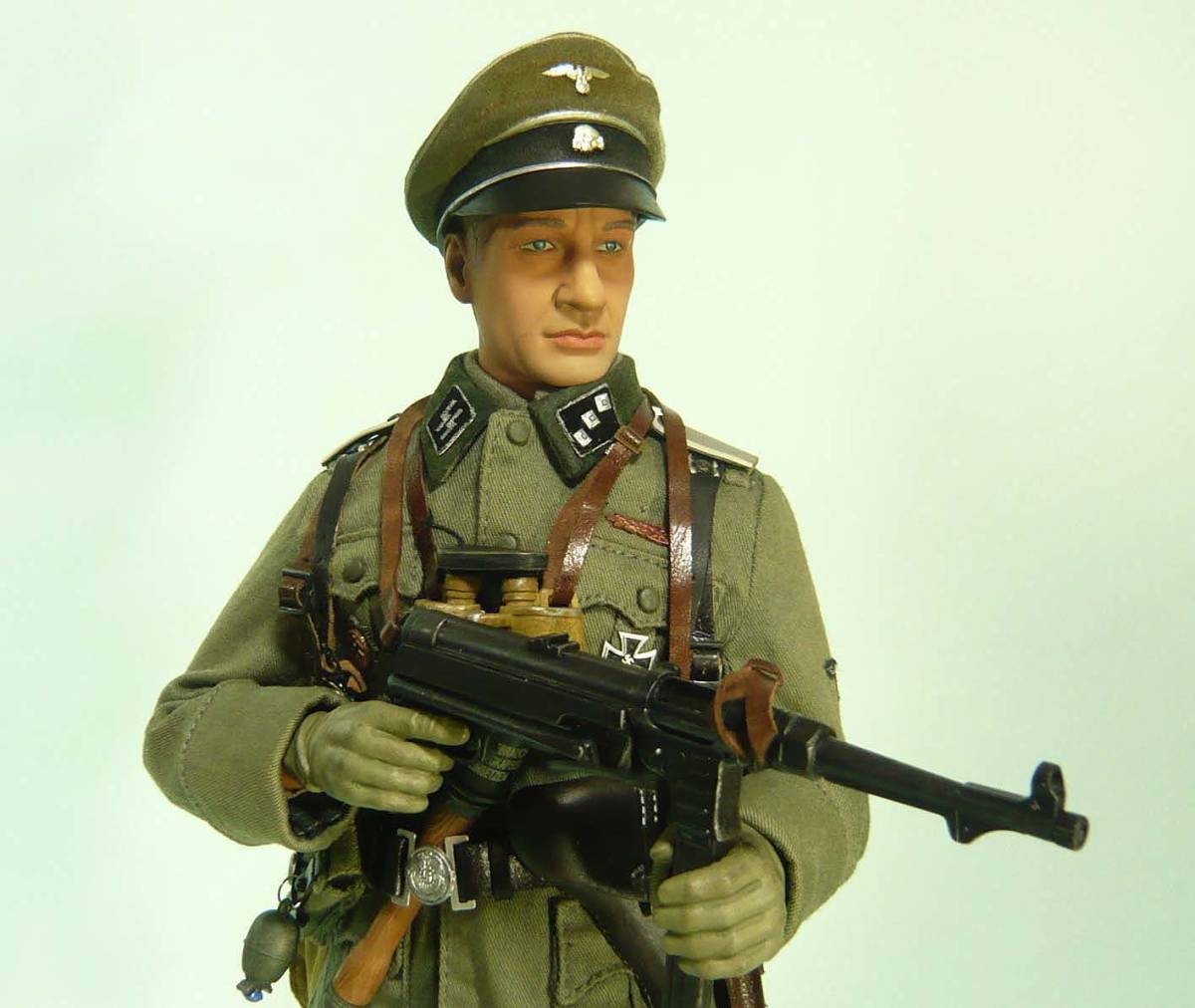  Germany SS. war ..1/6 Dragon other 