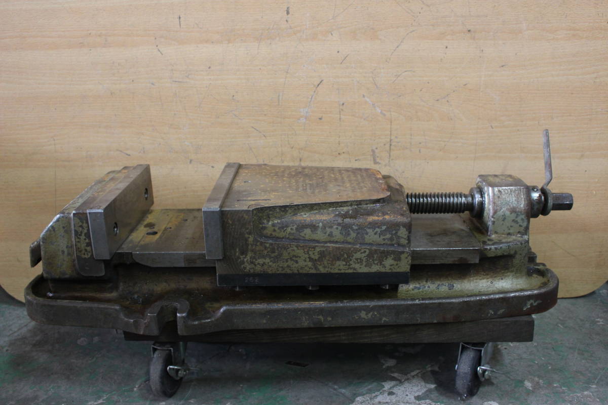 ☆ ま-18 タケダ マシン バイス 中古 TAKEDA ハンドルなし ☆ ま-18 タケダ マシン バイス 中古 TAKEDA ハンドルなし