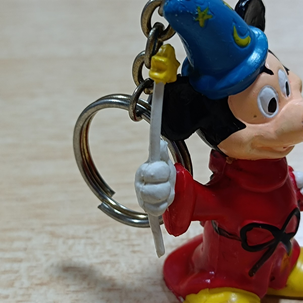 入手困難 ウォルトディズニー ミッキーマウス キーホルダー 全長約7.0センチ レトロ 昭和 香港製 人形 フィギュア_画像6
