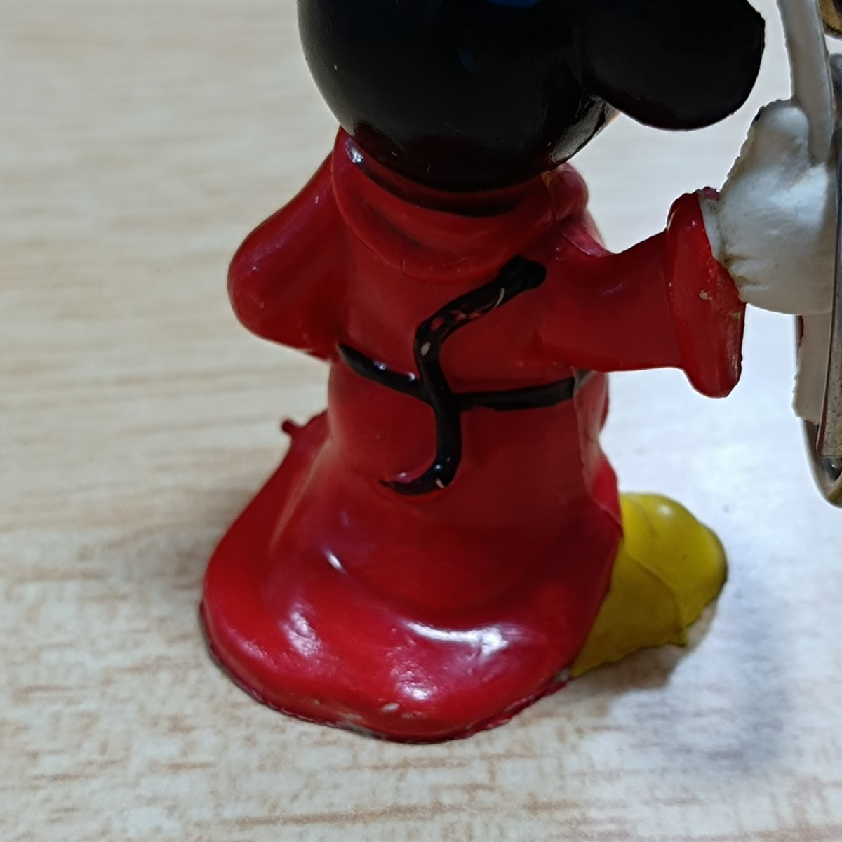 入手困難 ウォルトディズニー ミッキーマウス キーホルダー 全長約7.0センチ レトロ 昭和 香港製 人形 フィギュア_画像8