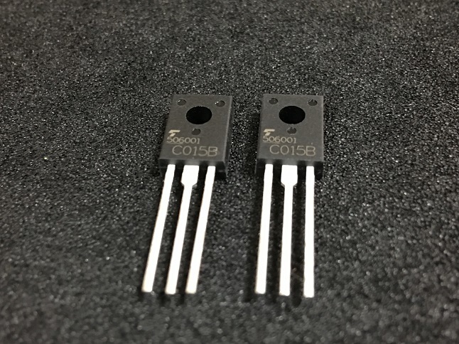 東芝 2SA2154MFV-GR 表面実装型 PNP トランジスタ 7900個 BOX215 東芝 2SA2154MFV-GR 表面実装型 PNP トランジスタ 7900個 BOX215