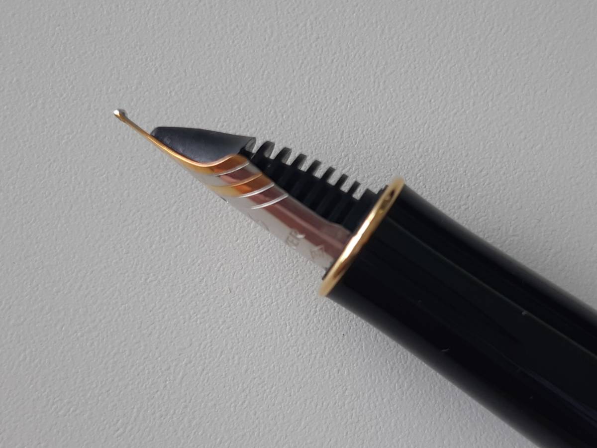 PARKER パーカー万年筆 SONNET ペン先18K 750 M(中字 PARKER パーカー万年筆 SONNET ペン先18K 750 M(中字