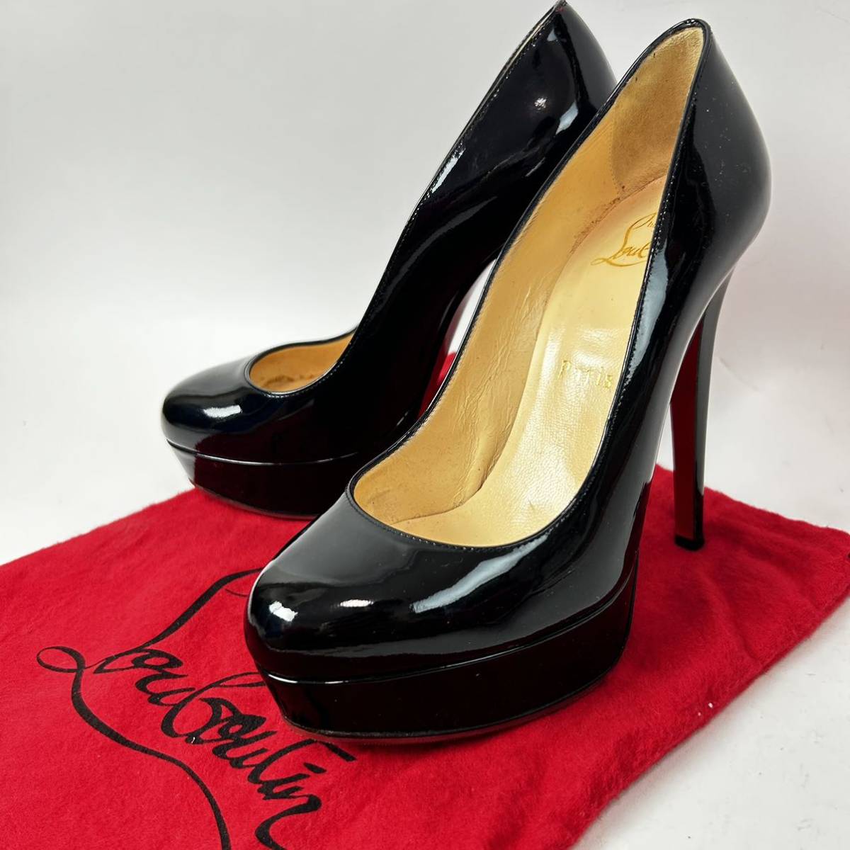 b236 Christian Louboutin クリスチャン ルブタン エナメル パンプス