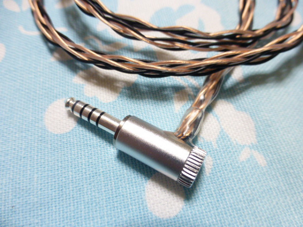 切り込み入 MMCX MOGAMI 2799 八芯 ブレイド編 4.4mm5極 L字 (銀 切り込み入 MMCX MOGAMI 2799 八芯 ブレイド編 4.4mm5極 L字 (銀