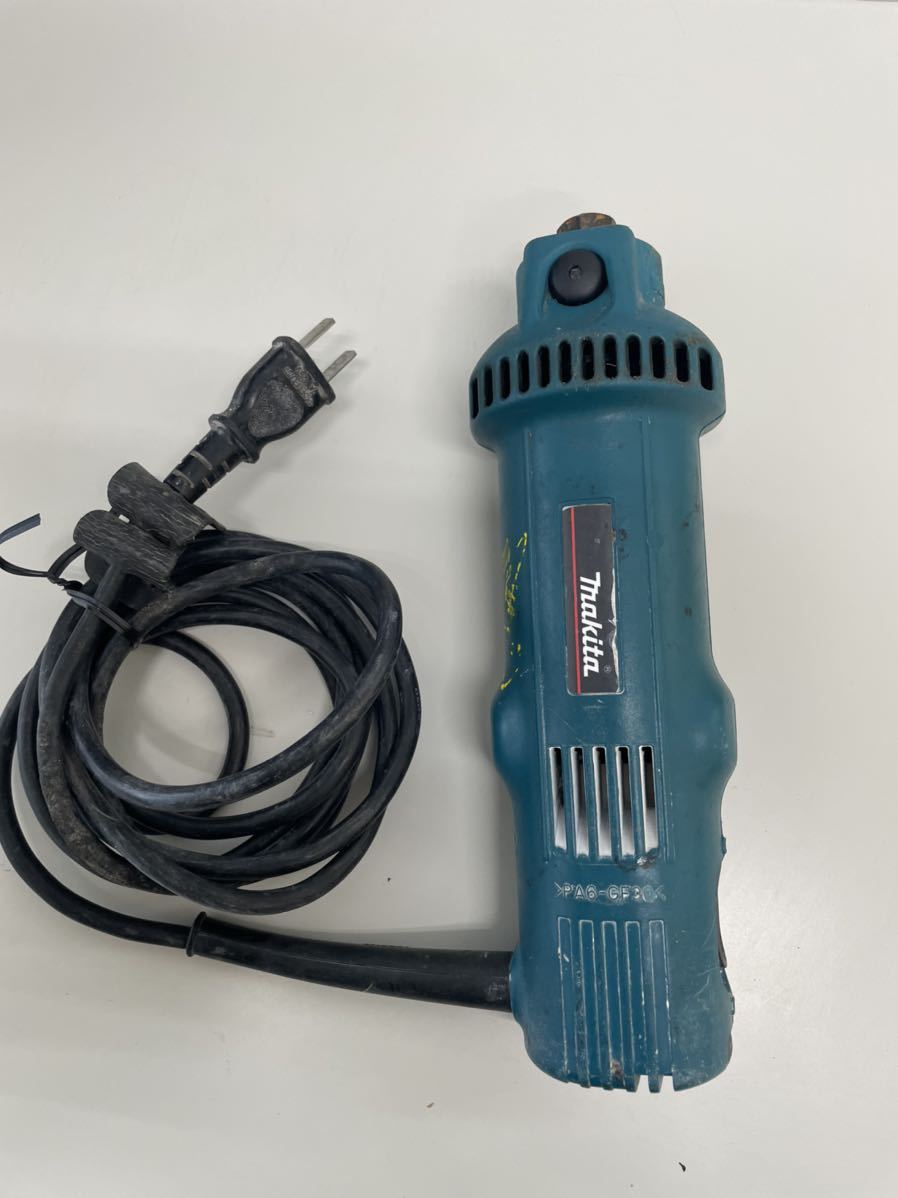 マキタ makita 防じんボードトリマ モデル3706 ※通電・回転動作確認済　中古【ジャンク】部品取り_画像1