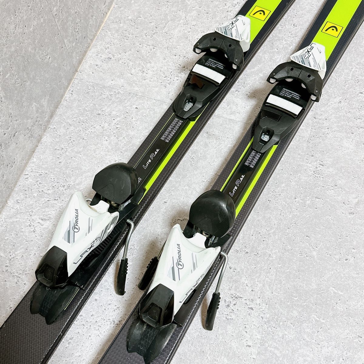 【良品】HEAD スキー板 SUPERSHAPE ジュニアスキー ヘッド ウィンタースポーツ スキー用品 スーパーシェイプ