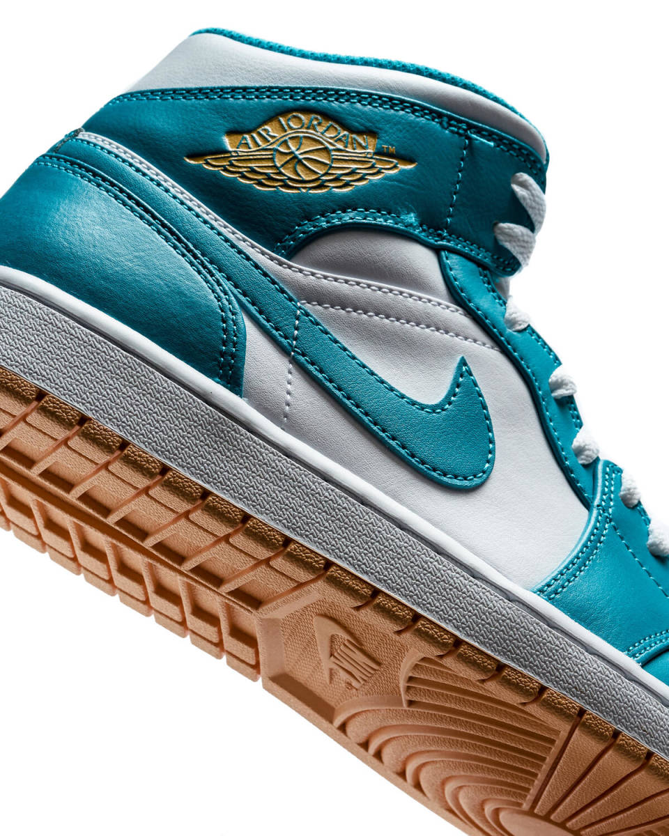 新品 27.5 NIKE AIR JORDAN 1 MID アクア ブルー ゴールド 水色 新品 27.5 NIKE AIR JORDAN 1 MID アクア ブルー ゴールド 水色