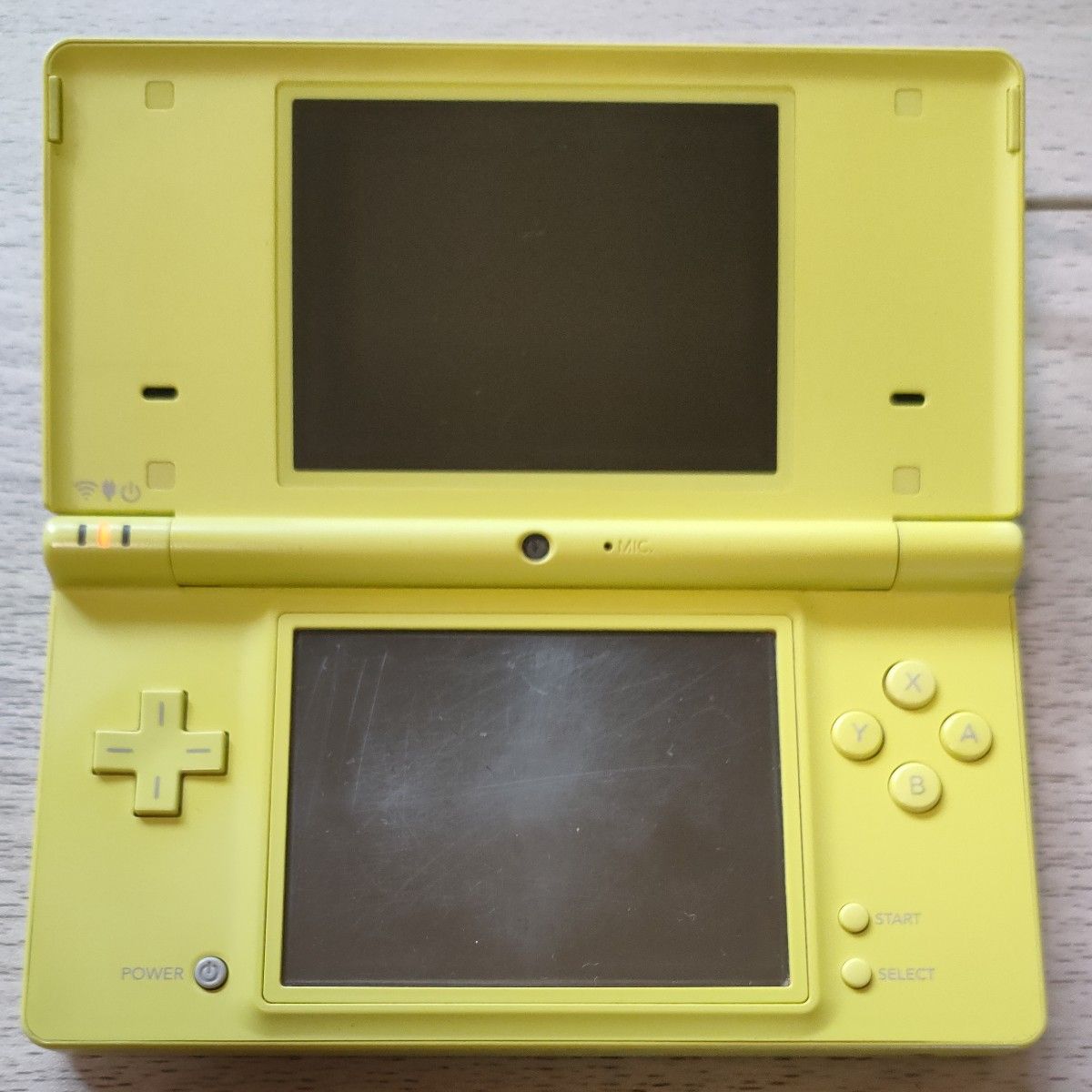 ニンテンドーDSi ショップ - 携帯用ゲーム本体