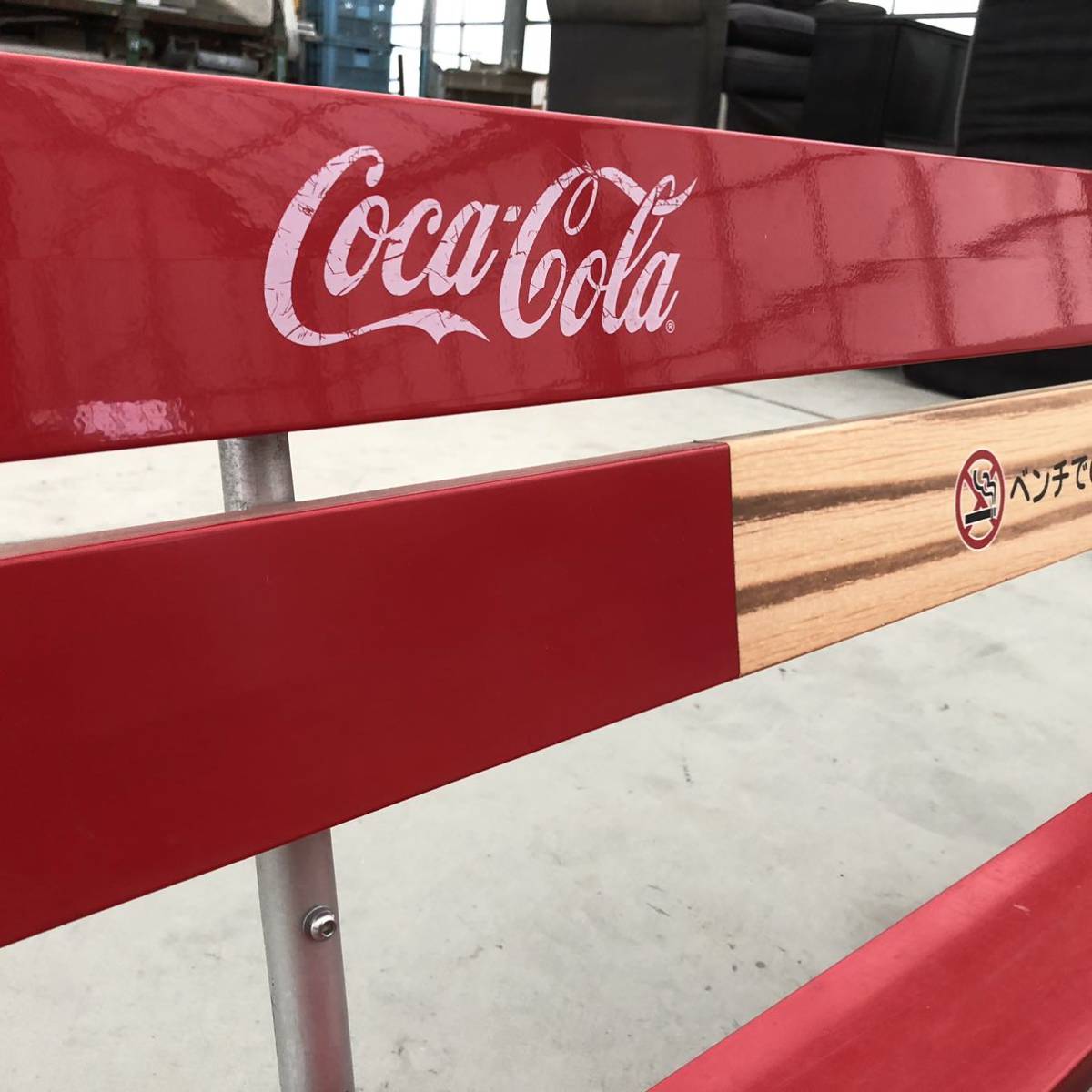 コカ・コーラ アルミ製ベンチ 非売品 Coca-Cola ベンチ 計量ベンチ 赤 レッド Ｗ150cm×Ｄ50cm×Ｈ73cm ヤマト家財便Ｄランク_画像9