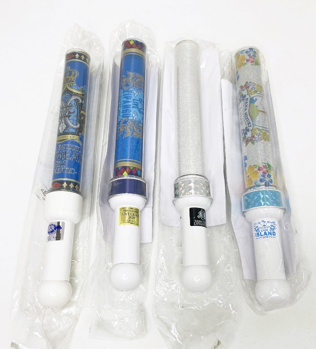 [ used ] water ... goods set sale ⑧ towel T-shirt pouch penlight 