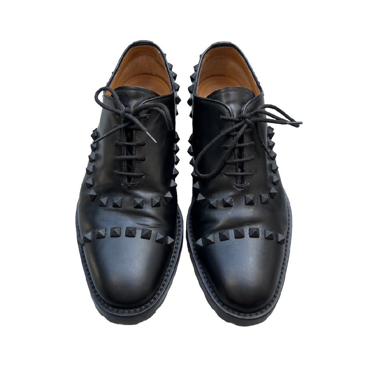 当社の VALENTINO 1309 ロックスタッズダービーレザーシューズ