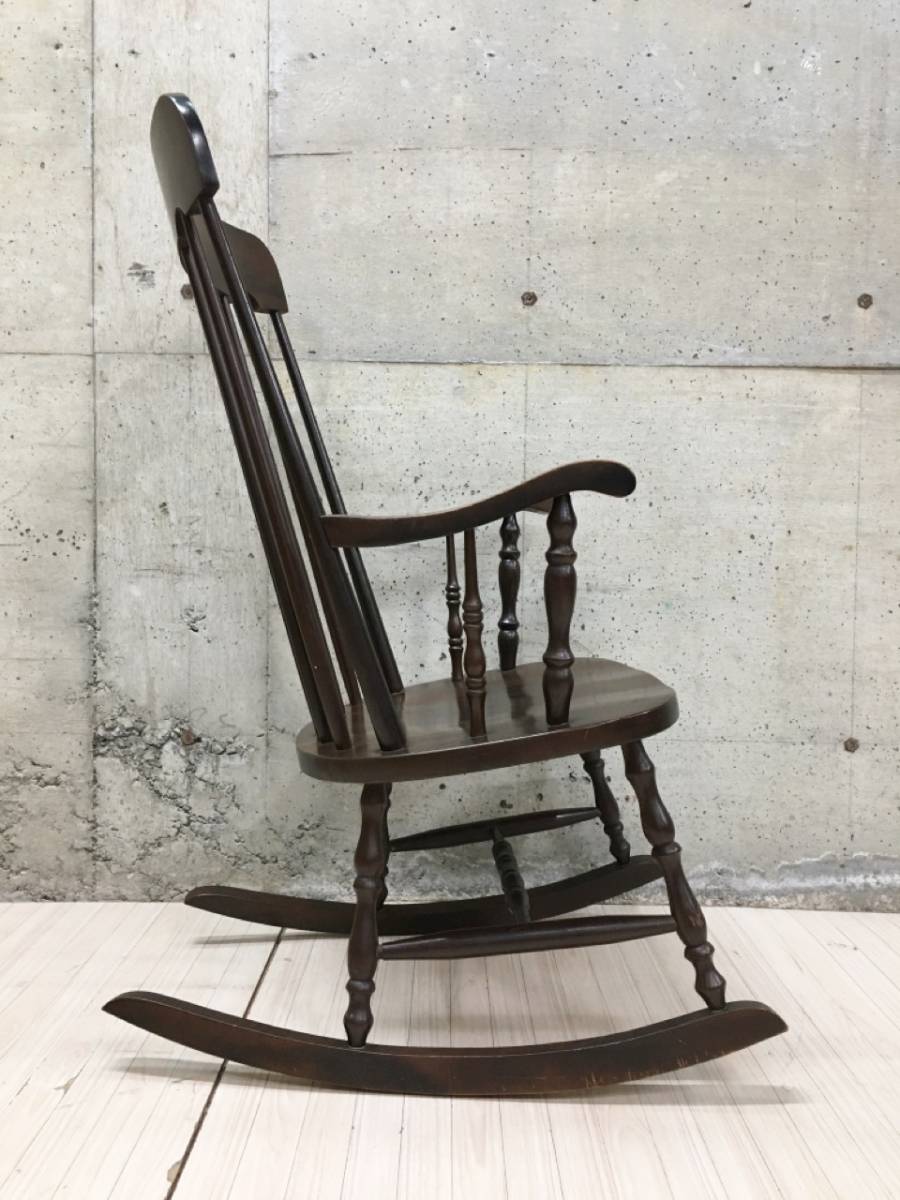 木製 ロッキングチェア 揺り椅子 アーム付きチェア 木製椅子 椅子 チェア 肘掛け付き インテリア レトロ ゆったり ゆらゆら_画像6