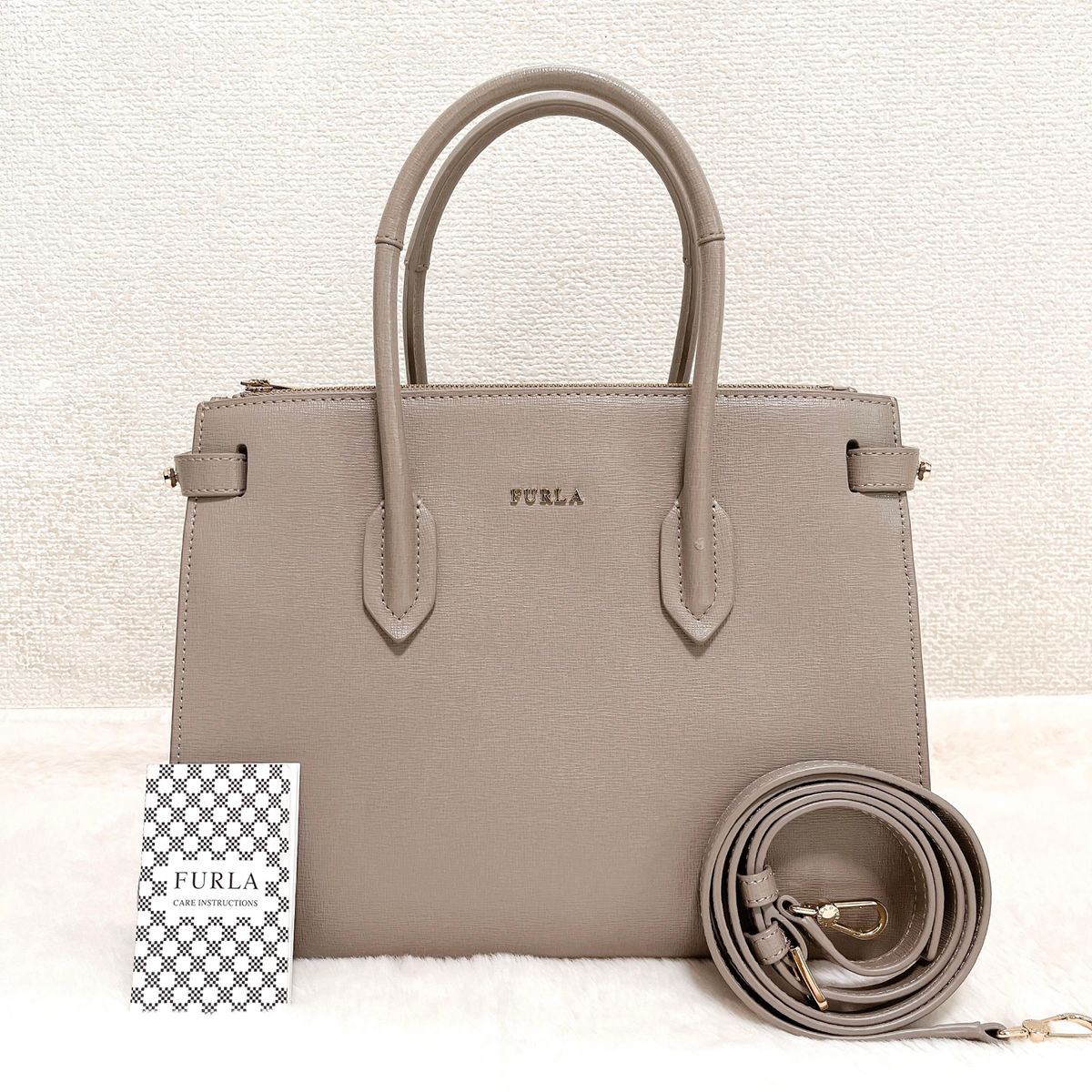 FURLA フルラ PIN ピン ショルダーバッグ 2way グレージュ ハンドバッグ