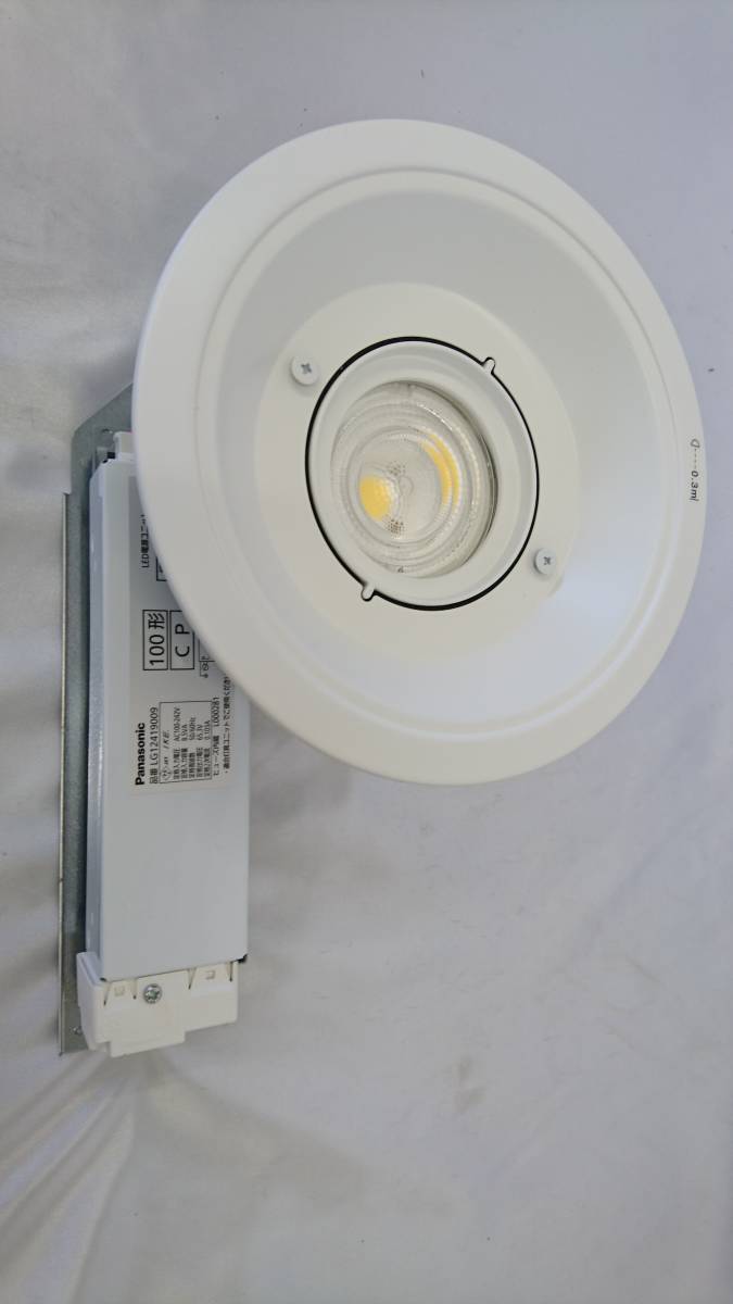 Panasonic パナソニック ダウンライト LED　 NDW16610 LE9　天井埋込型　LED　軒下用_画像1