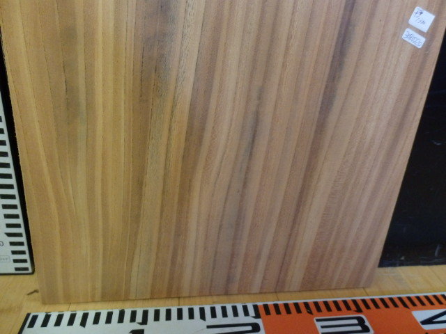 3080221●30.5cm×38.5cm×1.2cm 欅☆無垢板１枚板 木材 板 DIY 板材 天板 棚板 テーブル 看板 花台など種類豊富！_画像3
