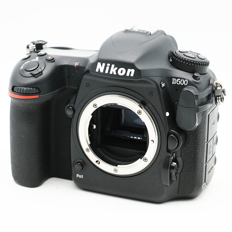 Nikon ニコン D500 ボディ 一眼レフカメラ 中古良品